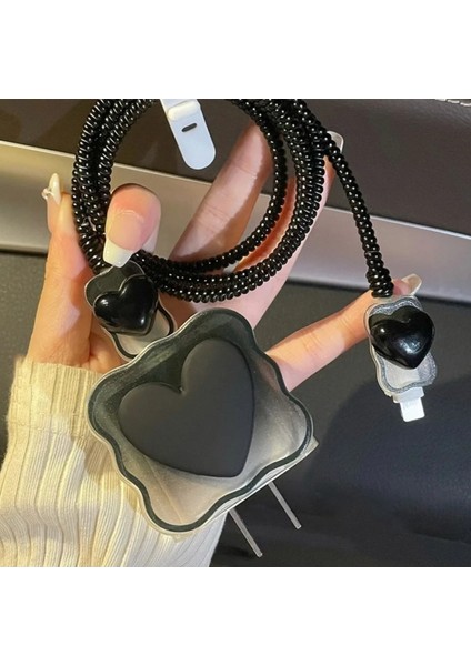 Iphone 20W Uyumlu Şarj Başlık Kablo Koruyucu ve Spiral Kablo Koruyucu 3 Lü Siyah Kalpli