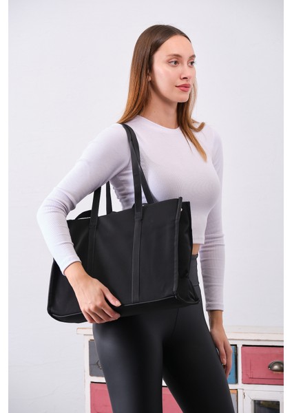 Kadın Siyah Paraşüt Kumaş Büyük Boy El ve Omuz Çantası