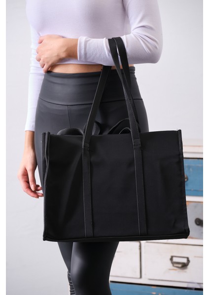 Kadın Siyah Paraşüt Kumaş Büyük Boy El ve Omuz Çantası indirimleri