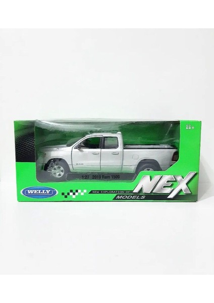 Dodge Ram 1:24 Model Maket Araba Gümüş