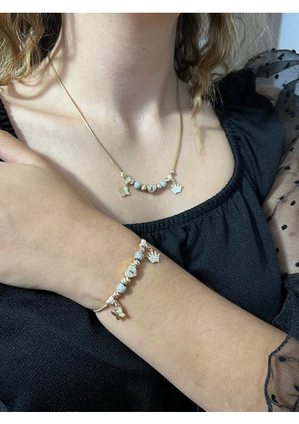 Pandora Model Taçlı Ve Kelebek Çanlı Altın Set