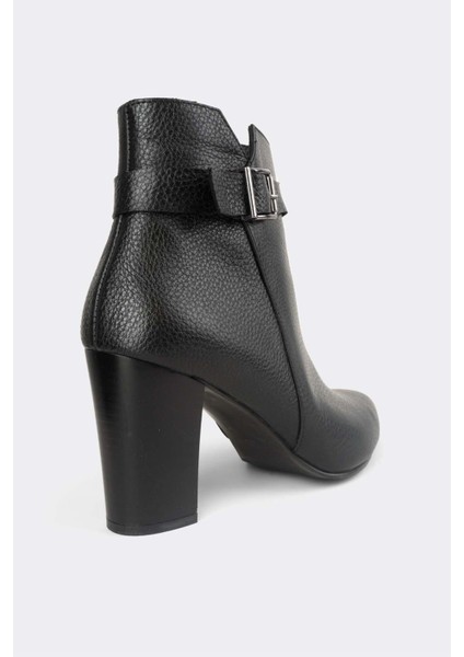 Deri Kadın Topuklu Bot 074K23K11024 fırsatları