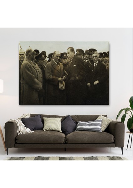 Atatürk'ün Anadolu'yu Ziyareti Mustafa Kemal Atatürk Dikdörtgen Dekoratif Kanvas Tablo-Cü-74