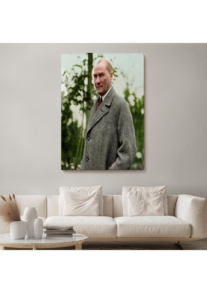 Mustafa Kemal Atatürk Paltolu Fotoğrafı Duvar TABLOSU-6199