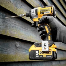 Dewalt DCF887P2-QW 18V/5.0AH Li-Ion Çift Akülü Kömürsüz Profesyonel Darbeli Tornavida