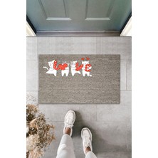 Dijital Baskı Kalitesi  Gri Love Harflerini Tutan Beyaz Kediler  Dekoratif Kapı  Paspası