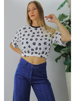 1 Dünya Shop 1ds 1 Dünya Shop Beli Lastikli Desenli Crop Tişört Beyaz - 121908 26