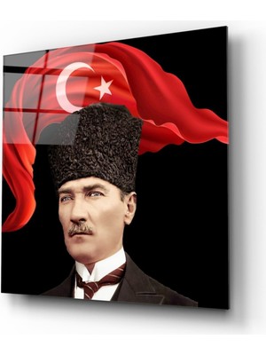Teknoo Atatürk ve Bayrak Cam Tablo