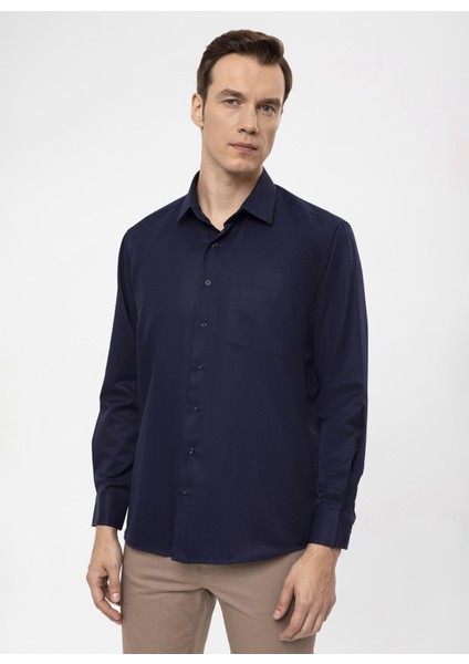 Regular Fit Klasik Yaka Armürlü Lacivert Erkek Gömlek GM2025000303