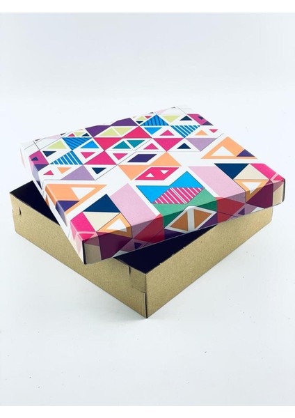 23X23X6 Hediyelik Kutu Kraft Kutu Karton Kutu Yılbaşı Kutusu Pasta Kutusu Kargo Kutusu (10 Adet) fiyatları
