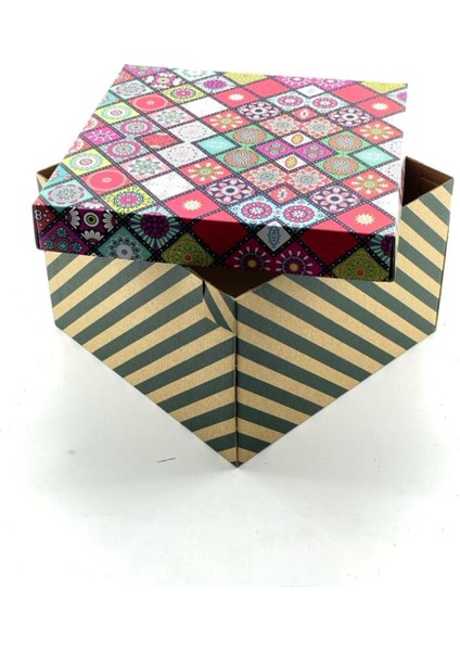 23X23X15 Hediyelik Kutu Kraft Kutu Karton Kutu Yılbaşı Kutusu Pasta Kutusu Balon Kutusu (10 Adet)
