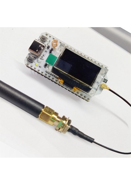 ESP32-S3 LORA32 Geliştirme Kurulu 0.96 Inç Ekran SX1262 Çift Çekirdekli Işlemci Bt Wifi Modülü Desteği (Yurt Dışından)