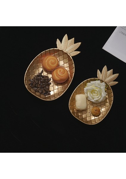 Iskandinav Dekoratif Tepsi Altın Şekli Servis Tepsisi Takı Palet Meyve Aperatif Tabağı Masa Depolama Organizatör () (Yurt Dışından) fırsatları