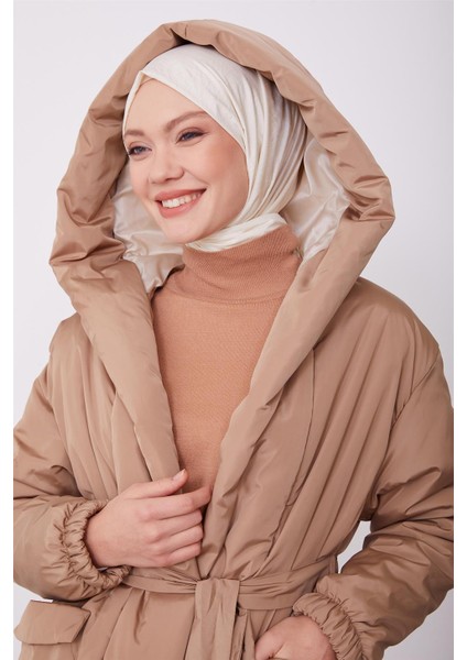 Kapitone 23KD2507 Bej