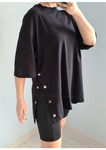 Çıtçıt Yırtmaç Detaylı Pamuklu T-Shirt modelleri