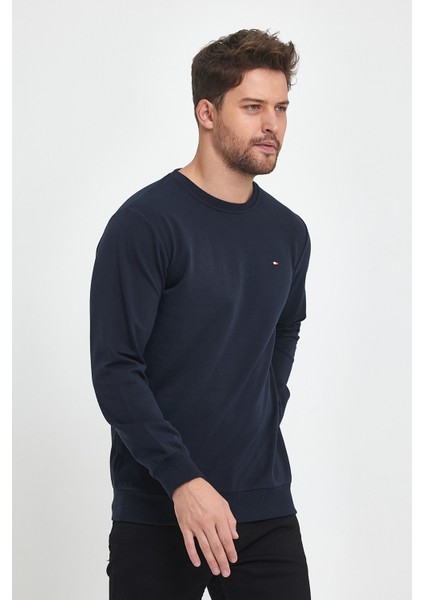 Erkek Lacivert Bisiklet Yaka Nakış Detaylı Regular Fit Sweatshirt fırsatları