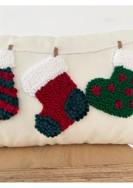 Yılbaşı Çoraplar Punch Kırlent Yastık Kılıfı modelleri