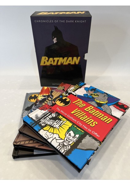 Batman: Chronicles Of The Dark Knight: (4 Hardcover, Illustrated Books) - Matthew K. Manning