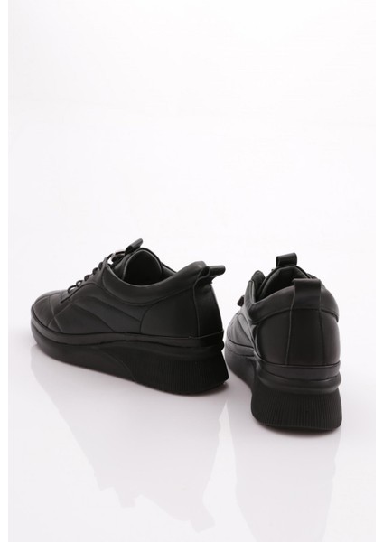 123 Kadin Bağcikli Sneaker Ayakkabi modelleri