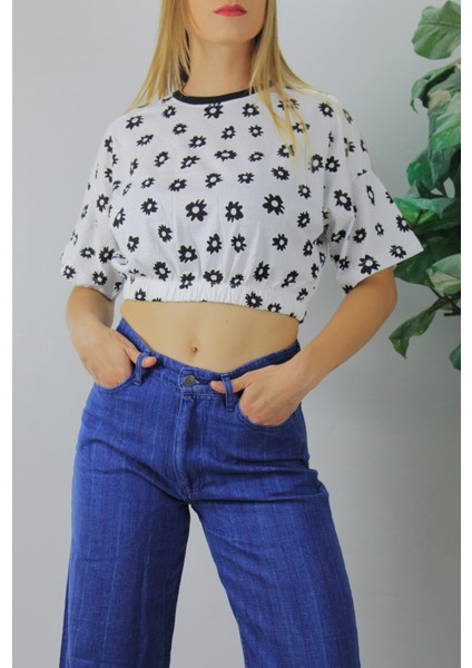 1 Dünya Shop 1ds 1 Dünya Shop Beli Lastikli Desenli Crop Tişört Beyaz - 121908 26