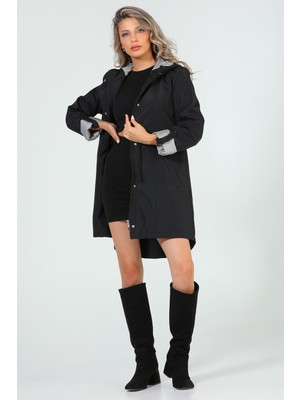 Julude Siyah Kadın Kapüşonlu Çizgi Detaylı Trençkot P-00005071