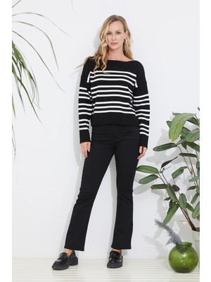 Freeista Kayık Yaka Triko Kazak