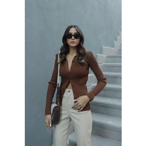 Kahverengi Polo Yaka Hırka