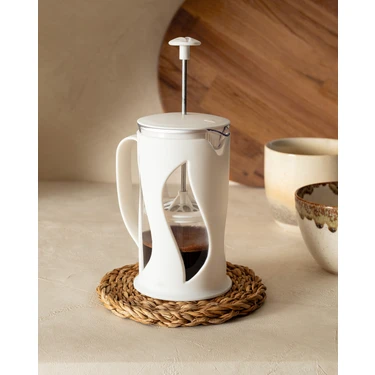 Madame Coco Berthe French Press - Soft Ekru - 500