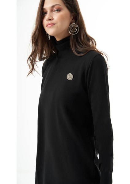 Broş Detaylı Balıkçı Siyah Triko fırsatları