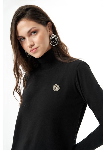 Broş Detaylı Balıkçı Siyah Triko indirimleri