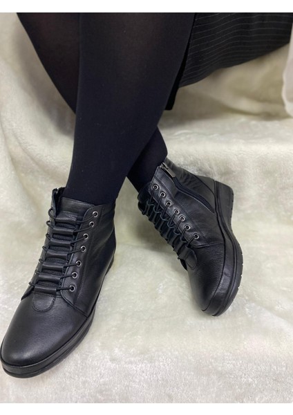 Siyah Gerçek Deri Lastik Bağlı Kadın Bot (7685) - Siyah - 36 - ST01581-SİYAH-36 indirimleri