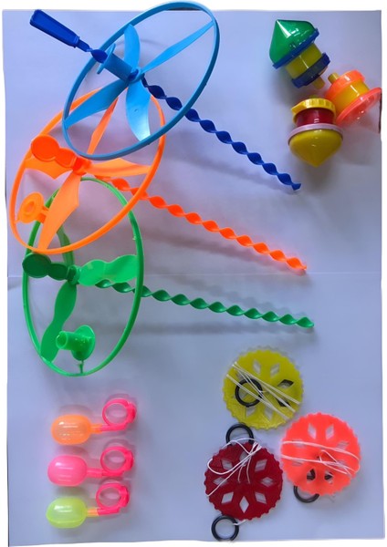 40 Parça Set Ufo Fırıldak Plastik Topaç Ufo Fırfır Su Yüzüğü Nostaljik Eğitici Oyuncaklar fiyatları