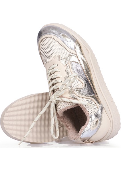 Deri Altın Renk Detaylı Bej Kadın Sneakers fırsatları