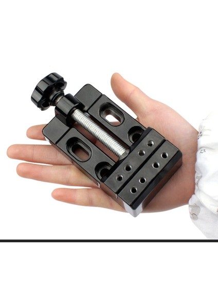 Ma Mini Masa Pensesi 57MM Çok Kullanımlı Alüminyum Alaşımlı Düz Ağızlı Pense (Yurt Dışından) indirimleri