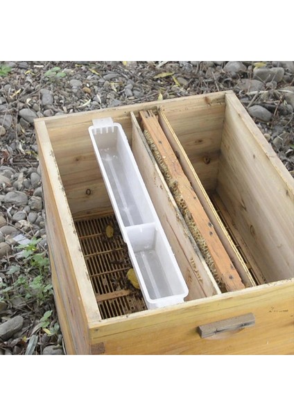 Adet Arı Besleyici Plastik 1.5 kg Besleme Bal Besleme Kutusu Arıcılık Araçları (Yurt Dışından) modelleri