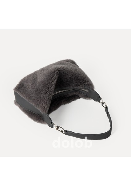 Niş Peluş Koltuk Altı Çantası 2023 Sonbahar ve Kış Yeni Retro Dikişli Üst Düzey Omuz Çantası Kadınların Şık ve Çok Yönlü (Yurt Dışından) indirimleri