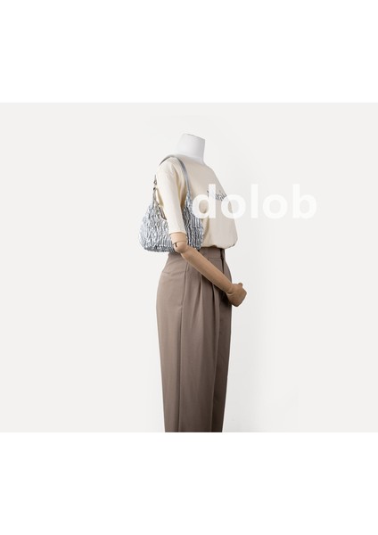 Çantalar Kadın Çantaları Basit Moda Pilili Koltuk Altı Çantaları Niş Tasarım Yeni Yumuşak Yüzey Dokusu El Omuz Çantası (Yurt Dışından) fırsatları