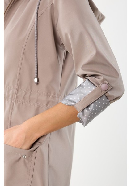 Christensen Kapüşonlu Çıtçıtlı Katlamalı Kol Kaban modelleri