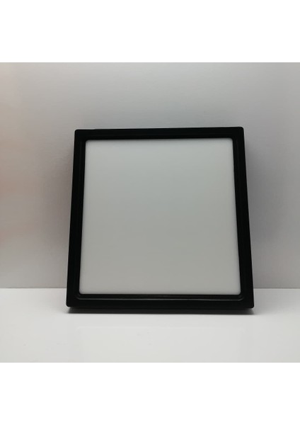 Sıva Üstü LED Panel Siyah 24W Kare 3000K Gunışığı