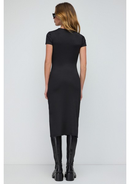 Vücudu Saran Bodycon Basic Midi Elbise