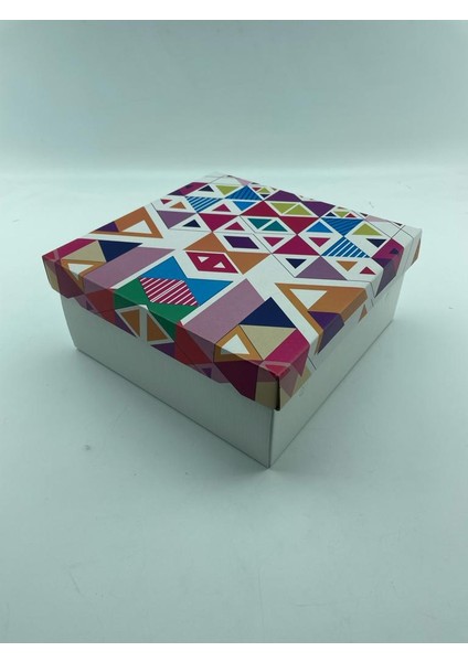 23X23X10 Hediyelik Kutu Kraft Kutu Karton Kutu Yılbaşı Kutusu Pasta Kutusu Kargo Kutusu (10 Adet)