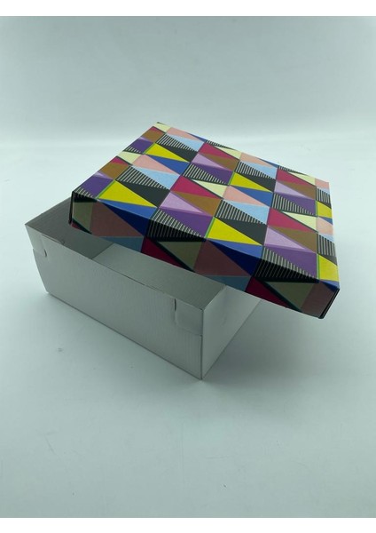 23X23X10 Hediyelik Kutu Kraft Kutu Karton Kutu Yılbaşı Kutusu Pasta Kutusu Kargo Kutusu (10 Adet)