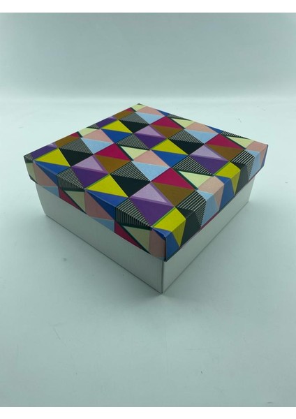 23X23X10 Hediyelik Kutu Kraft Kutu Karton Kutu Yılbaşı Kutusu Pasta Kutusu Kargo Kutusu (10 Adet)