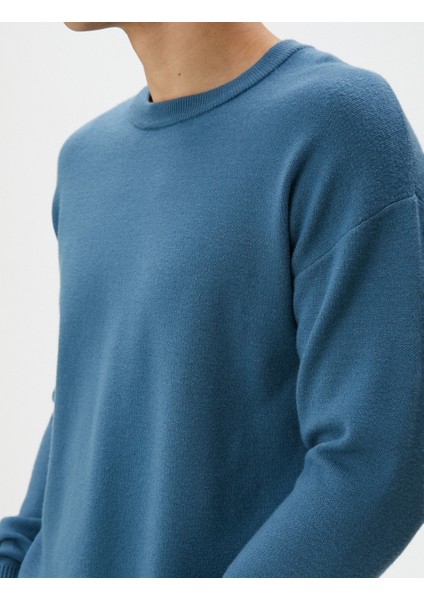 Basic Triko Kazak Bisiklet Yaka Yumuşak Dokulu Uzun Kollu indirimleri