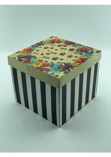 23X23X20 Hediyelik Kutu Kraft Kutu Karton Kutu Yılbaşı Kutusu Pasta Kutusu Balon Kutusu (5 Adet)