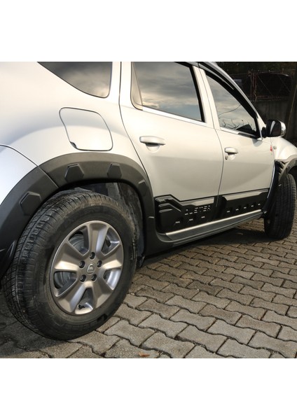 Dacia Duster 2010-2017 Uyumlu Hornet Dodik Set 12 Parça