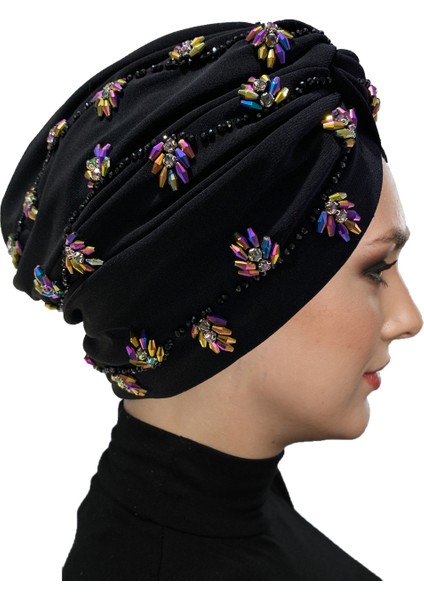 Shining El Işlemeli Siyah-Janjanlı Ivy Flower Astarlı Hazır Türban Tesettür Abiye Bone