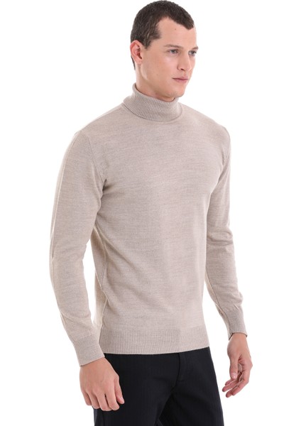 Bej Regular Fit Düz Balıkçı Yaka Yünlü Triko Kazak fırsatları