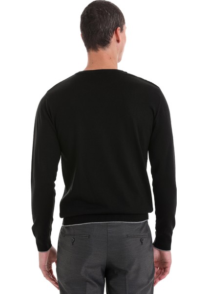 Siyah Regular Fit Jakarlı Bisiklet Yaka Yünlü Triko Kazak indirimleri