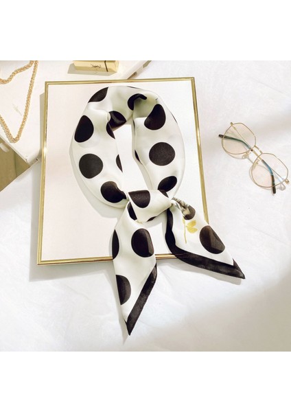 27.5 x 27.5 Kadın Kare Ipek Benzeri Saç Eşarp Baş Uyku Şal Saten Başörtüsü, YD03 Siyah-17 (Yurt Dışından)